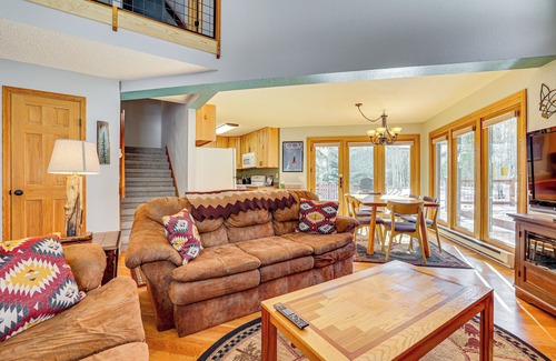Wildernest Cottage | 10 Mi to Keystone Resort: Cabin w/Private Hot Tub