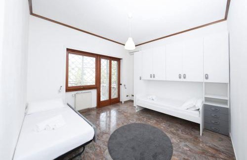 Trionfale Apartment | [10 min Vaticano] Big home Balduina con piscina
