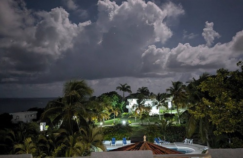 Savannes Villa | 10 Mins From the Airport and Beach