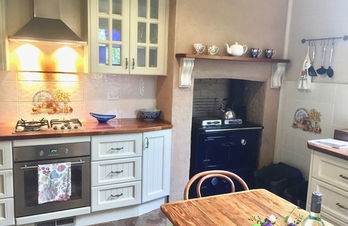 Leura House | 10 mins Walk Leura-Christmas Dates Now Avail-Quiet St Sth Leura