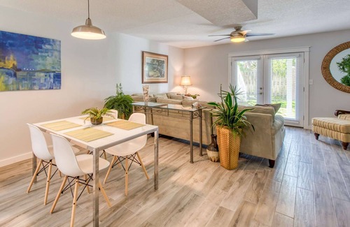 St. Augustine Condo | 10% off Aug-Nov 16 4+ nights! INCREDIBLE LOCATION!! Condo - Short walk to Downtown, Restaurants