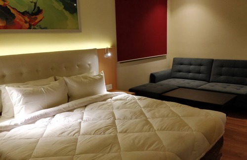 Gorakhpur Hotel | 10 Park Street Hotel & Banquets