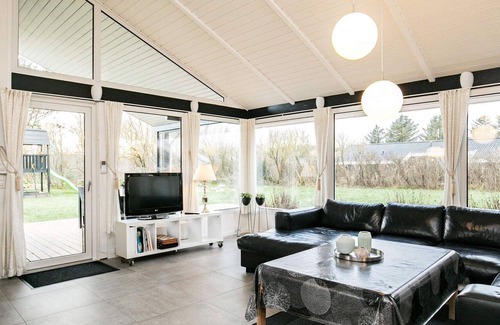 Lonstrup House | 10 person holiday home in Hjørring