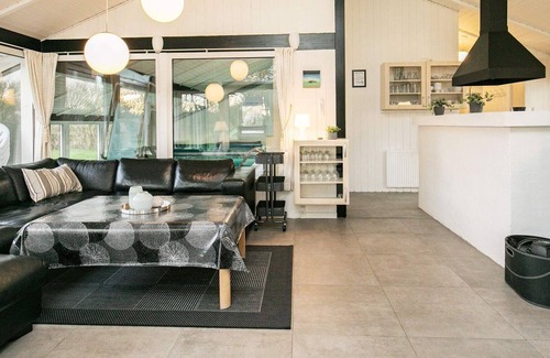 Lonstrup House | 10 person holiday home in Hjørring
