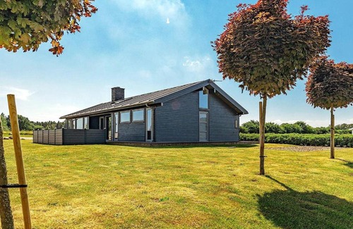 Spodsbjerg House | 10 person holiday home in Rudkøbing-By Traum