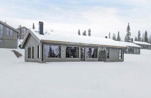 Skeikampen House | 10 person holiday home in F vang