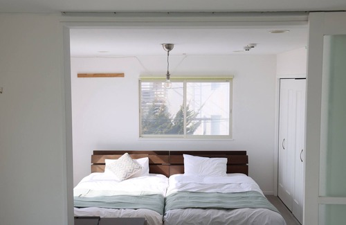 Kotsubo House | [10 seconds on foot from the sea] Ocean view luxury stay (pets allowed) Rooftop BBQ / theater room for 6 people or more