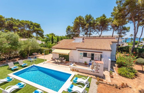 Sant Tomas Villa | 100% DISINFECTED Villa. ACCESSIBLE Besides SEA.PRIVATE swimming pool. AIRCON.BBQ