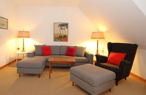 Wenningstedt-Braderup Apartment | 100 m² Apartment ∙ 2 bedrooms ∙ 4 guests