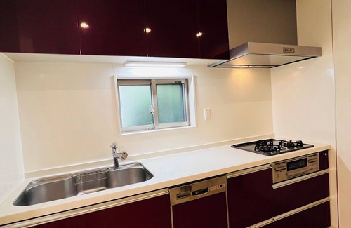 Nakano House | 100 m2 - 4 bedrooms private house. Direct train to Shinjuku, Ginza