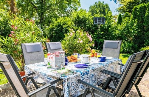 Balatonakali Other | 100 m² Accommodation ∙ 3 bedrooms ∙ 8 guests