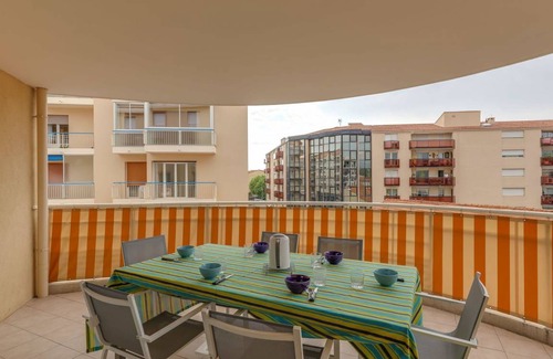 Saint-Raphael Apartment | 100 m² Apartment ∙ 2 bedrooms ∙ 6 guests