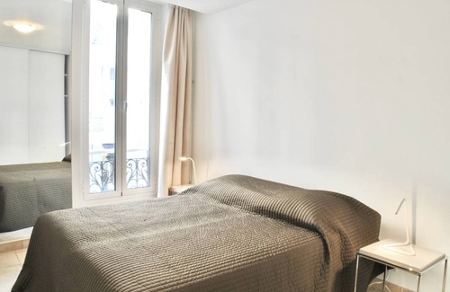 Cannes City Centre Apartment | 100 m² Apartment ∙ 3 bedrooms ∙ 6 guests