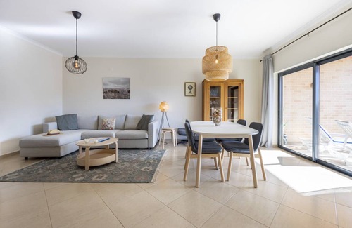 Albardeira Apartment | 100 m² Apartment ∙ 2 bedrooms ∙ 4 guests