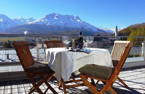 Samedan Apartment | 100 m² Apartment ∙ 2 bedrooms ∙ 4 guests