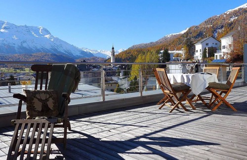 Samedan Apartment | 100 m² Apartment ∙ 2 bedrooms ∙ 4 guests