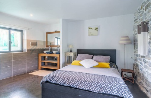 Bidache Apartment | 100 m² Apartment ∙ 2 bedrooms ∙ 4 guests