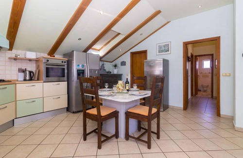 Island Hvar Apartment | 100 m² Apartment ∙ 3 bedrooms ∙ 6 guests