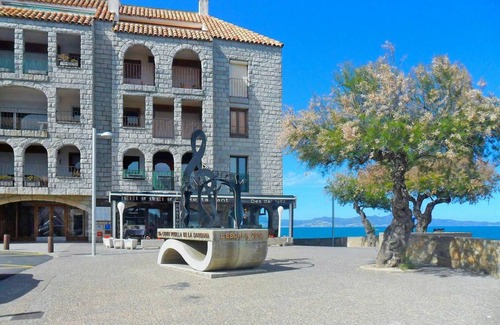 L'Escala Apartment | 100 m² Apartment ∙ 3 bedrooms ∙ 6 guests
