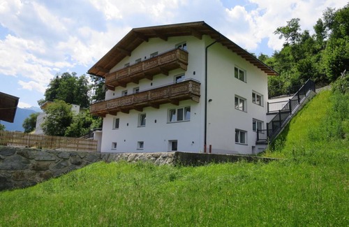 Laimach Apartment | 100 m² Apartment ∙ 4 bedrooms ∙ 8 guests