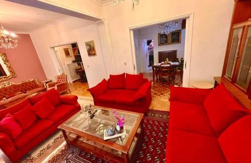 Neapoli Apartment | 100 m2 Apartment in the center of Athens