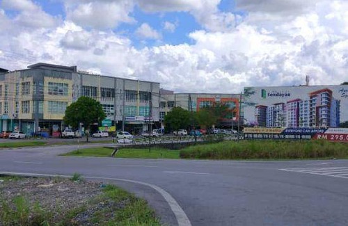 Kuching Bed & Breakfast | 100 m² Bed and breakfast ∙ 3 bedrooms ∙ 6 guests