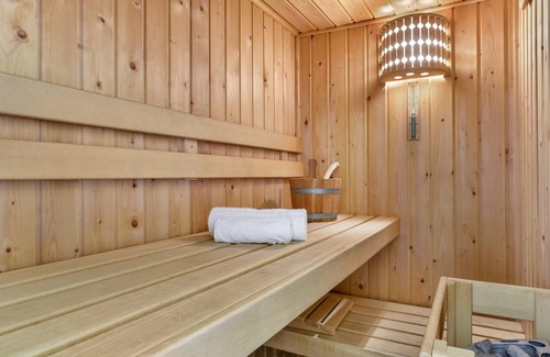 Biddinghuizen House | 100 m² Bungalow ∙ 2 bedrooms ∙ 4 guests