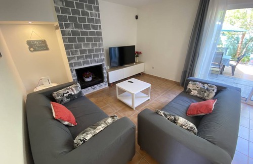 Mas Pinell House | 100 m² House ∙ 3 bedrooms ∙ 7 guests
