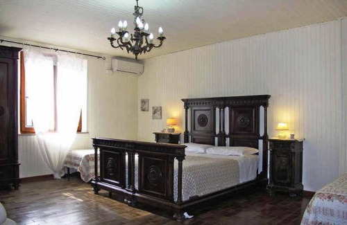 Ramazzano House | 100 m² House ∙ 2 bedrooms ∙ 8 guests