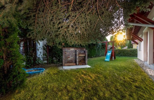 Balatonmariafurdo House | 100 m² House ∙ 3 bedrooms ∙ 6 guests