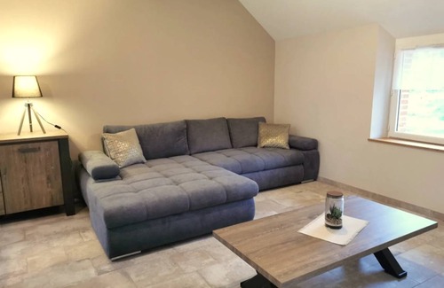 Thiel-sur-Acolin House | 100 m² House ∙ 2 bedrooms ∙ 4 guests