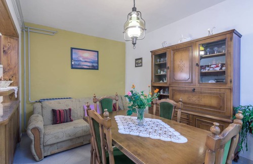 Martinski House | 100 m² House ∙ 2 bedrooms ∙ 6 guests