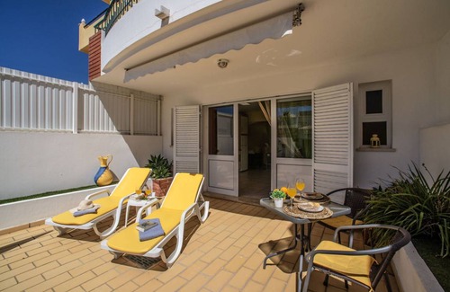 Meia Praia House | 100 m² House ∙ 2 bedrooms ∙ 4 guests