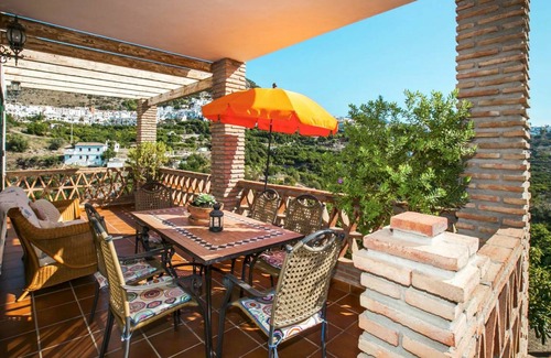 Frigiliana House | 100 m² House ∙ 3 bedrooms ∙ 6 guests
