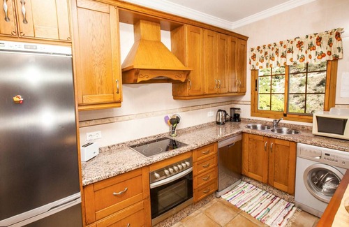 Frigiliana House | 100 m² House ∙ 3 bedrooms ∙ 6 guests