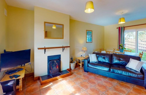 Dunmore East House | 100 m² House ∙ 3 bedrooms ∙ 5 guests