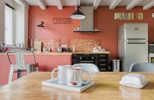 L'Epine House | 100 m² House ∙ 3 bedrooms ∙ 9 guests