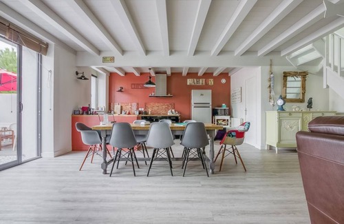 L'Epine House | 100 m² House ∙ 3 bedrooms ∙ 9 guests