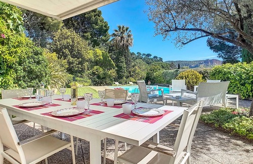 Cassis House | 100 m² House ∙ 3 bedrooms ∙ 6 guests