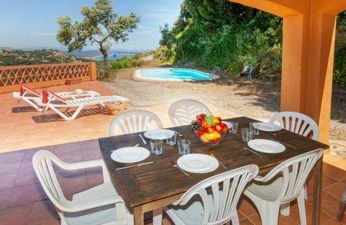 Begur House | 100 m² House ∙ 3 bedrooms ∙ 6 guests
