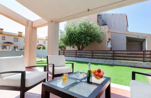 Miami Platja House | 100 m² House ∙ 3 bedrooms ∙ 5 guests