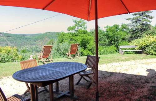 Saint-Cybranet House | 100 m² House ∙ 2 bedrooms ∙ 4 guests