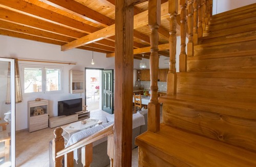 Koutsi Villa | 100 m² Villa ∙ 2 bedrooms ∙ 4 guests