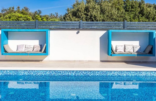 Pula Villa | 100 m² Villa ∙ 2 bedrooms ∙ 4 guests