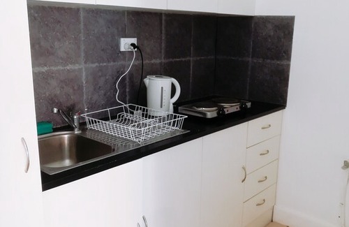 Cammeray Apartment | 100% your own 2 large rooms in Cammeray