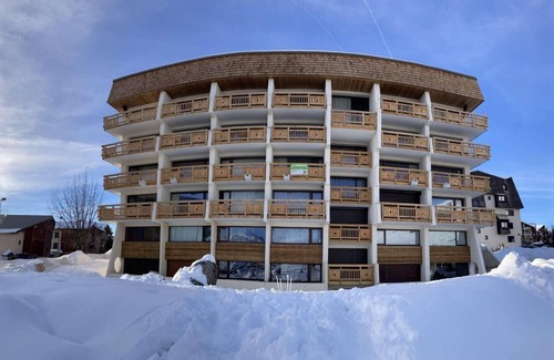 Cognet Apartment | 100m from shops, 3rd floor, tv, ski locker, 22m², Alpe d'Huez