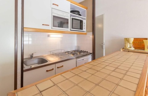 Montalbert Apartment | 100m from ski slopes, 2nd floor, view ski slopes, balcony, tv, ski locker, 31m², Montalbert