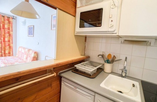 Tignes Apartment | 100m from ski slopes, 3rd floor, balcony, tv, ski locker, 27m², Tignes