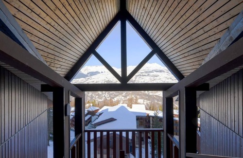 Bellentre Apartment | 100m from ski slopes, 4th floor, balcony, tv, ski locker, 144m², Montchavin La Plagne