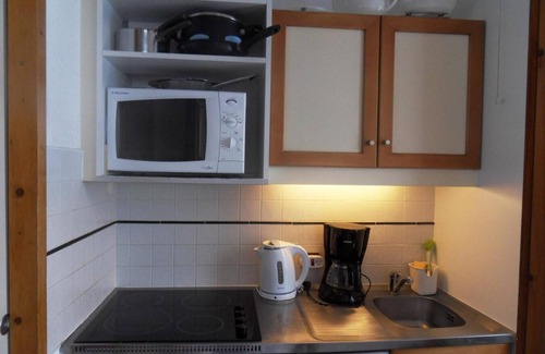 Belle Plagne Apartment | 100m from ski slopes, 1st floor, balcony, tv, ski locker, 23m², La Plagne